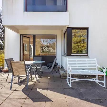 Fallreep Apartment