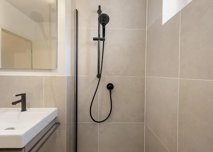 Fallreep Lägenhet Lübeck